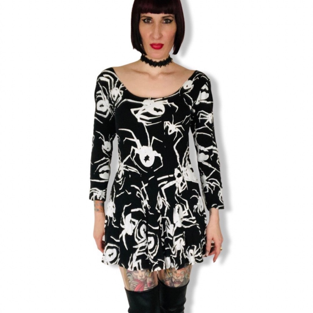 Vintage 90s Spider Novelty Print Cotton Mini Dress Betsey Johnson Style S M - Picture 3 of 9